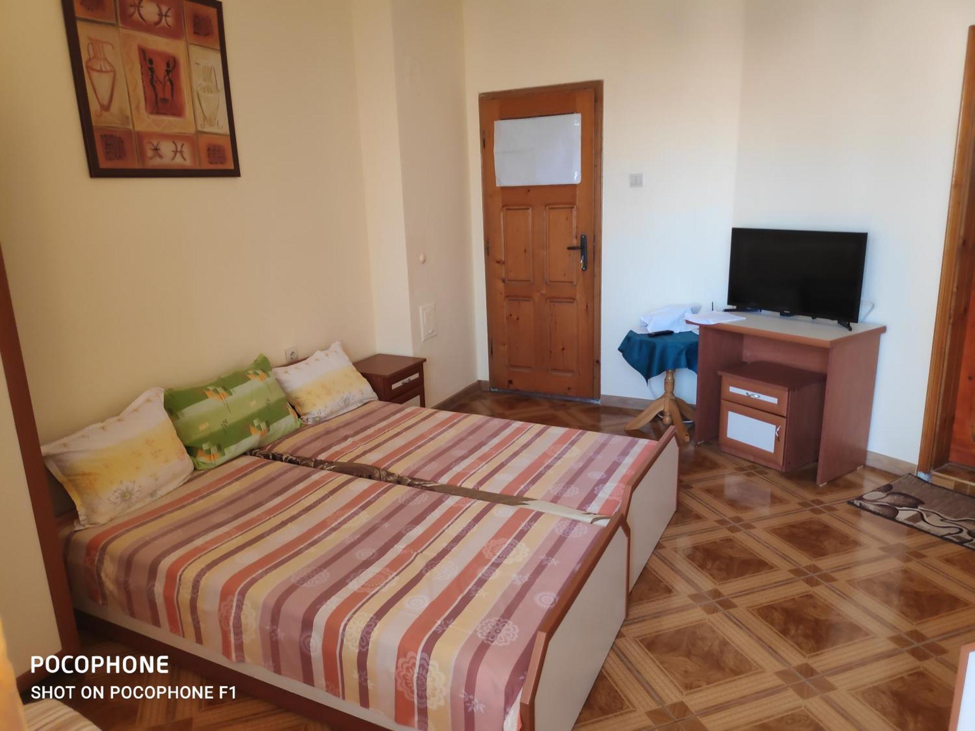 Homestay Kostadinov ポモリエ エクステリア 写真