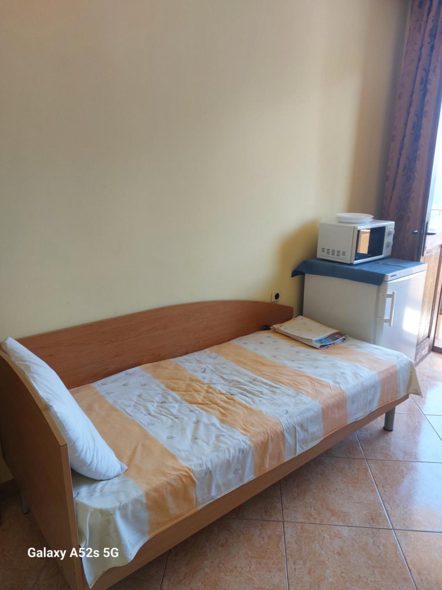 Homestay Kostadinov ポモリエ エクステリア 写真