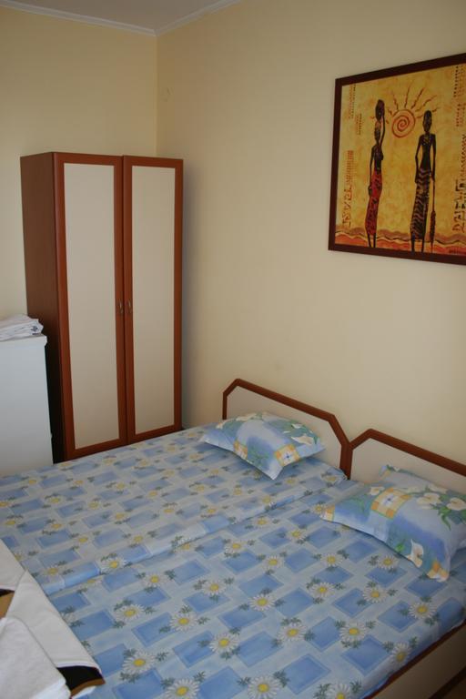 Homestay Kostadinov ポモリエ エクステリア 写真