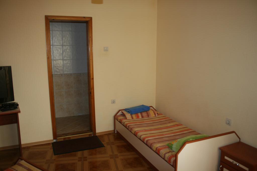 Homestay Kostadinov ポモリエ エクステリア 写真